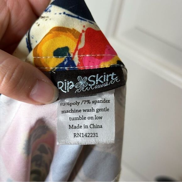 Ripskirt Hawaii Creme Floral Print Adjustable Waist Skirt Sz M Boho Coastal Pool - Picture 5 of 6